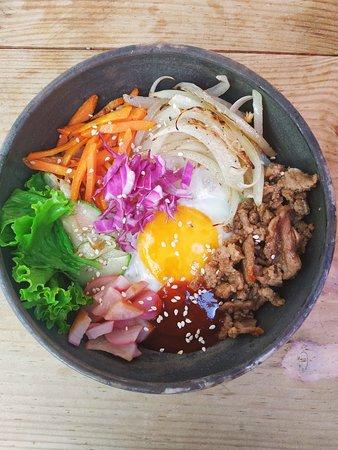 Dururu Korean Restaurant & Homemade Bakery